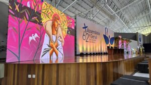 BISPOS DE OLIVEIRA PARTICIPAM DA ASSEMBLEIA GERAL DA CNBB EM APARECIDA