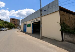PREFEITURA DE ITAGUARA ABRE PROCESSO SELETIVO PARA CONTRATAÇÃO DE GARIS E AUXILIARES DE SERVIÇOS GERAIS